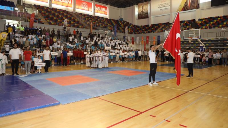 Şanlıurfa’da yaz spor okulları başladı