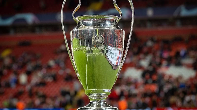 Şampiyonlar Ligi’nde 12 takım tur bileti arıyor