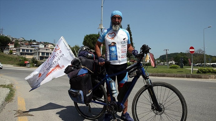 Evlat acısı yaşayan baba organ ve kök hücre bağışı farkındalığı için pedallıyor