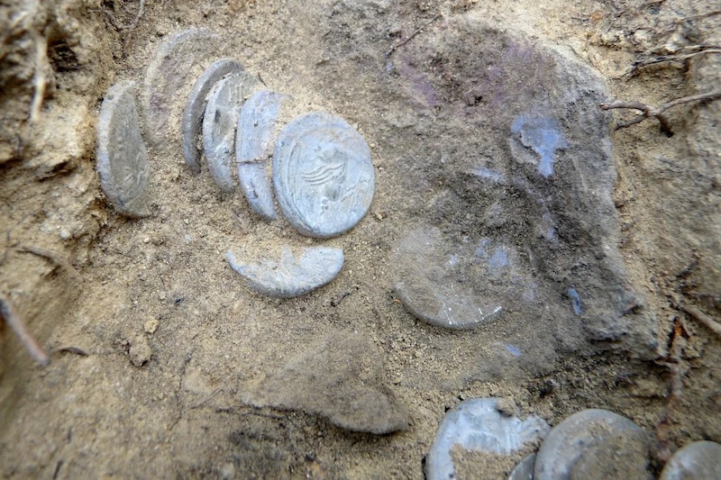 2.000 Yıllık Sikkeler, İç Savaş Sırasında Saklanmış