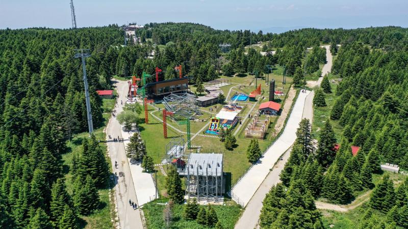 Uludağ’ın macera parkı adrenalin tutkunlarını ağırlıyor