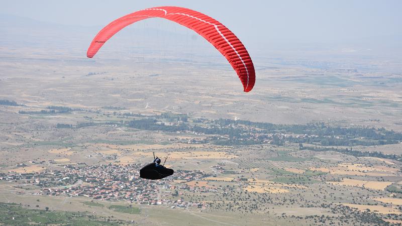 Yamaç Paraşütü Dünya Kupası Hasan Dağı’nda yapılacak
