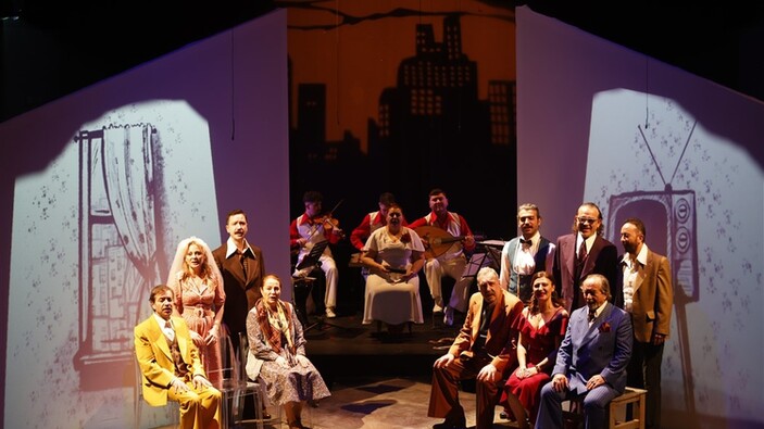 Devlet Tiyatroları yaz oyunları için perdelerini açıyor