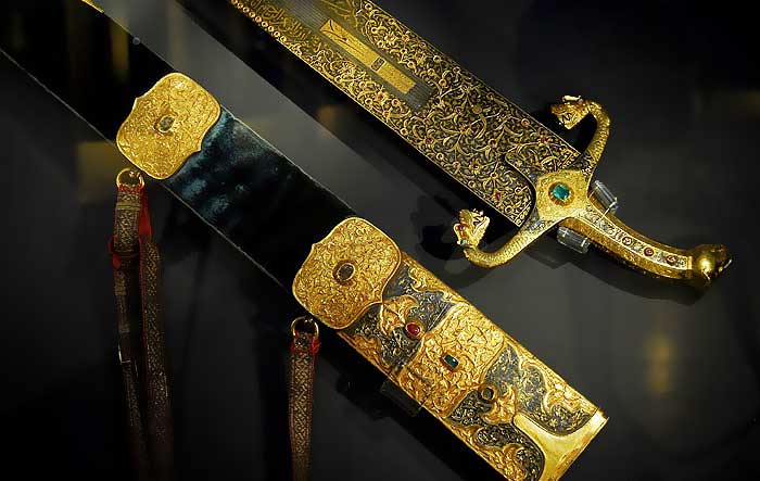 Süreycilerin Kâbe Kayyımlığı ve Kayı Damgalı Türk Kılıcı(Özel Haber)