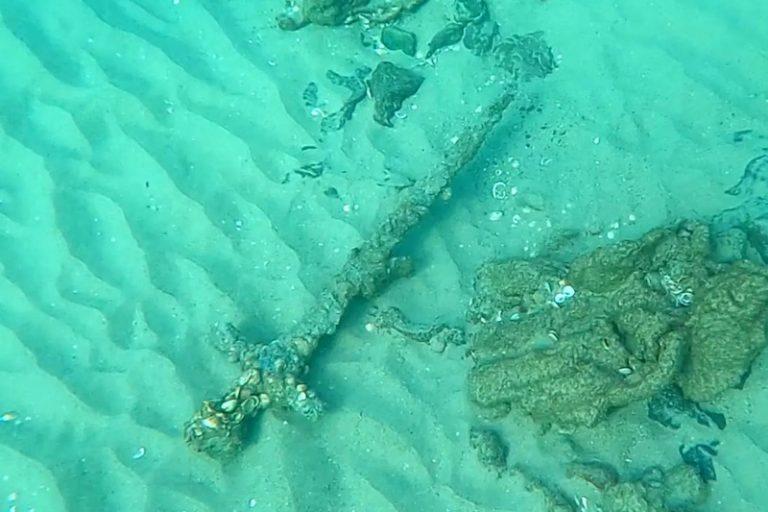 İsrail’de Bulunan Haçlı Kılıcı