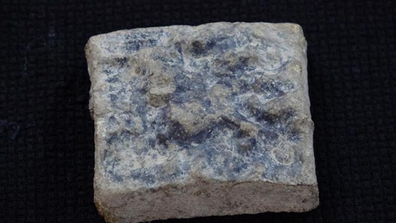 Assos antik kentinde 2 bin 300 yıllık ve 320 gram ağırlığında terazi bulundu