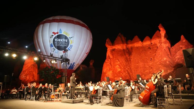 “Kapadokya Balon ve Kültür Yolu Festivali”nde gala konseri düzenlendi
