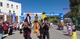 Aksaray’da düzenlenen Sanat ve Çocuk Festivali’ne 200 bin kişi katıldı