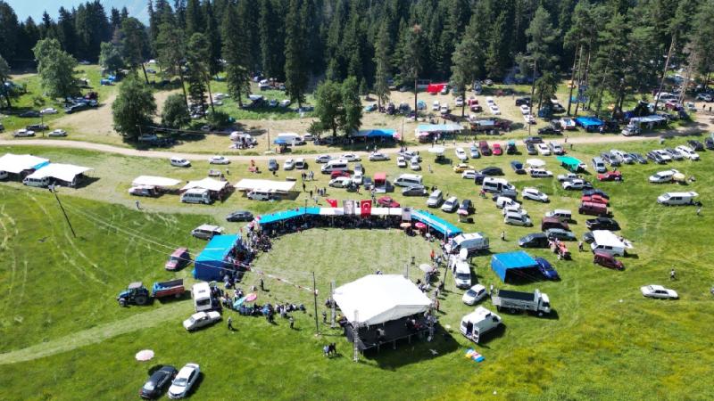 Artvin’de 2 bin 700 rakımda Bilim Yayla Şenliği yapıldı