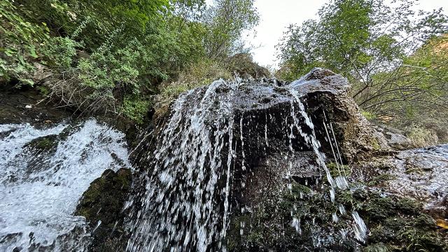 Serinlemek isteyenler adresi: Tomara Şelalesi