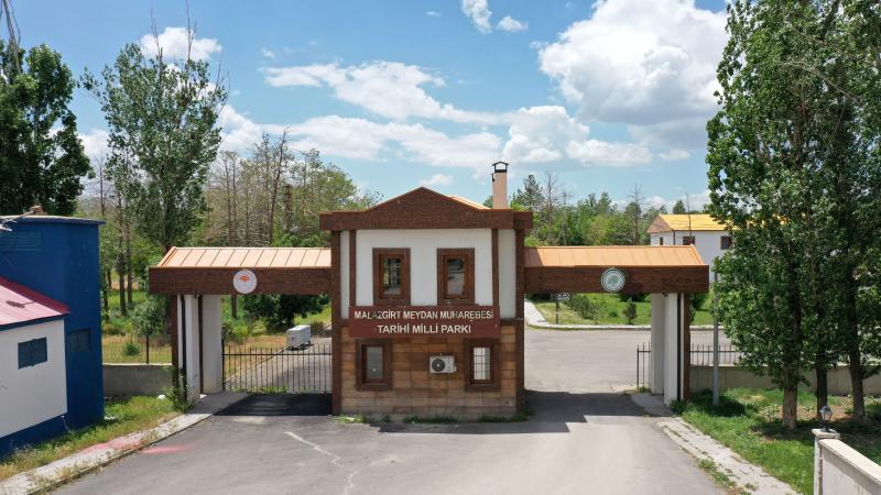 Malazgirt Meydan Muharebesi Tarihi Milli Parkı geçen yıl 200 bin ziyaretçiye ulaştı