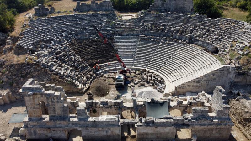 Tlos Antik Kenti tiyatrosu yeni oyunlar için hazırlanıyor