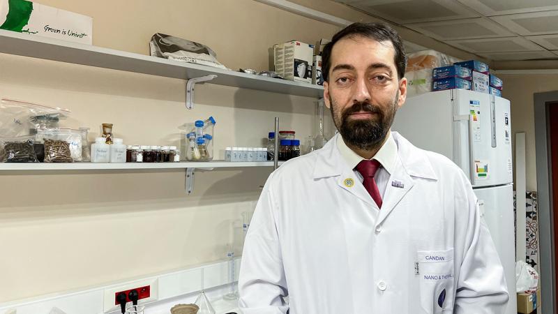 Türk bilim insanları, “Avrupa’nın TÜBİTAK’ında” karbon malzeme üretecek