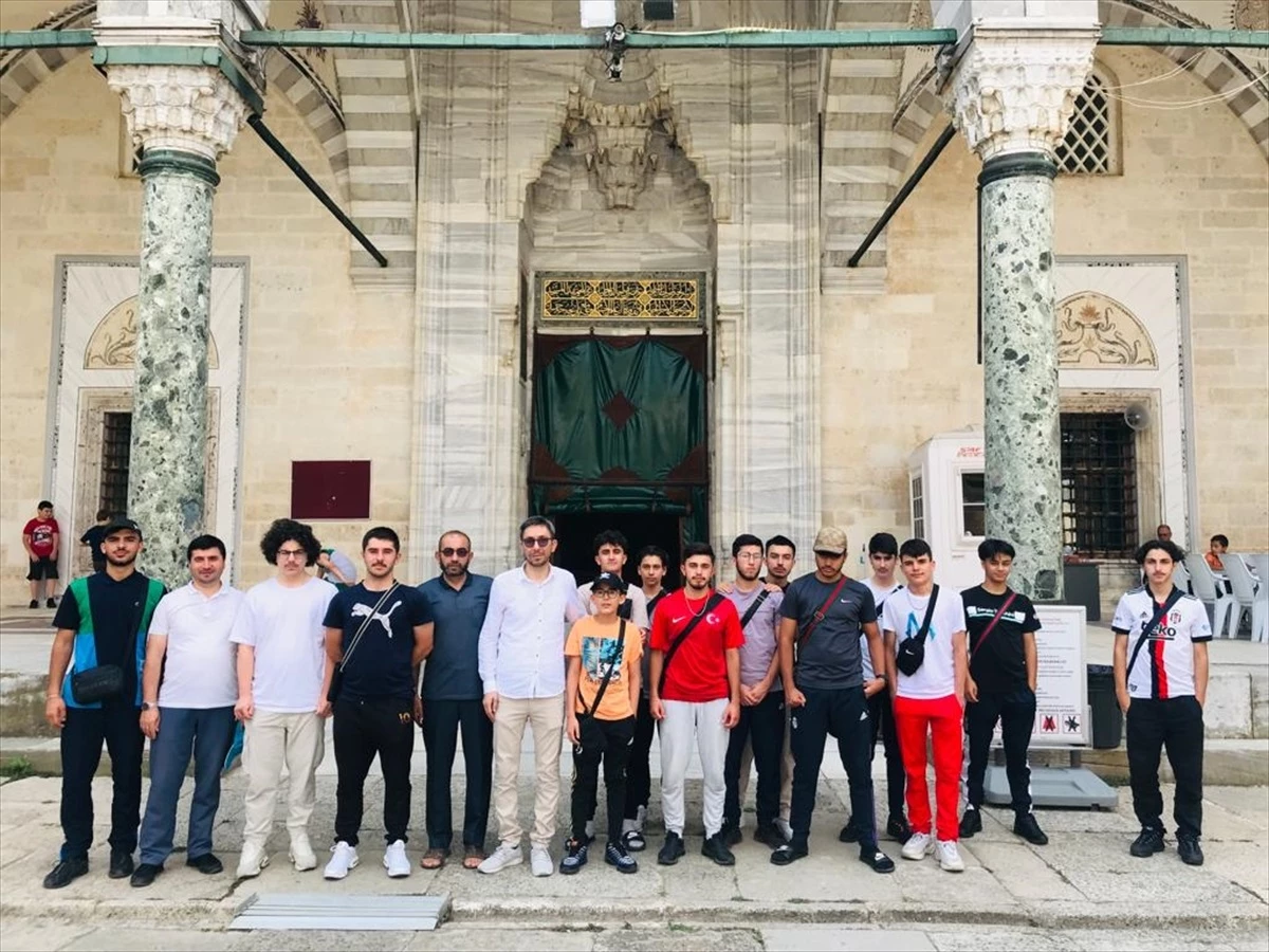Fransa’dan Edirne’ye gelen öğrenciler tarihi ve kültürel alanları ziyaret etti