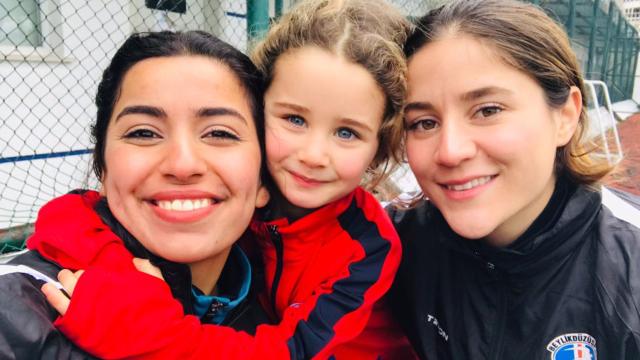 Beylikdüzüspor altyapısına kadın eli