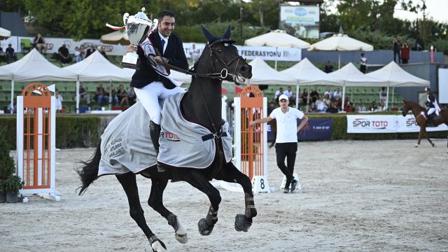 Binicilikte TBMM Kupası’nı Kaan Kızılkaplan kazandı