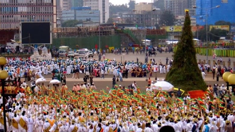 Biz 2023’teyiz, onlar 2016’ya yeni girdiler!