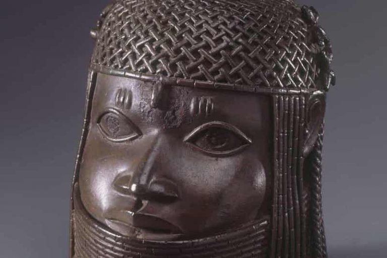 Cambridge, Benin Bronzlarını Nijerya’ya İade Edecek