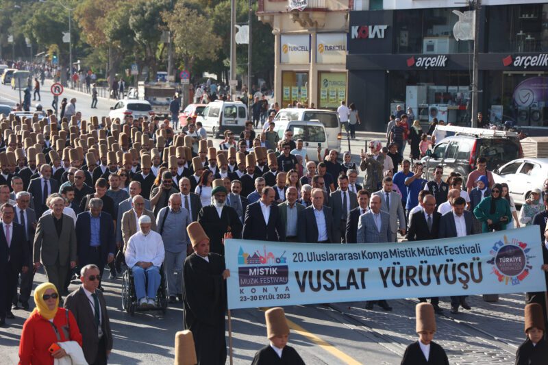 Mevlana’nın Huzurunda 250 Semazen Aynı Anda Sema İcra Etti(Özel Haber)