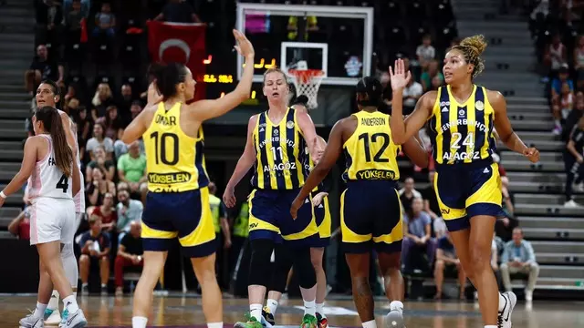 FIBA Kadınlar Süper Kupa şampiyonu Fenerbahçe!