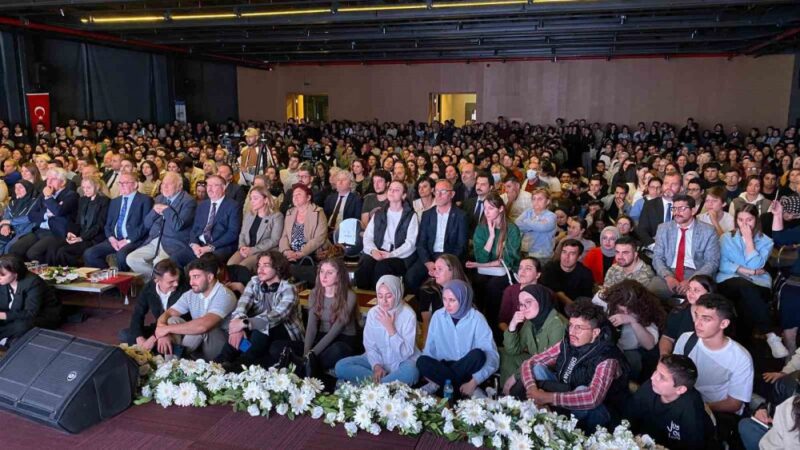 Ortaylı: “Samsun’a Şehir Kütüphanesi Yakışır!”(Özel Haber)