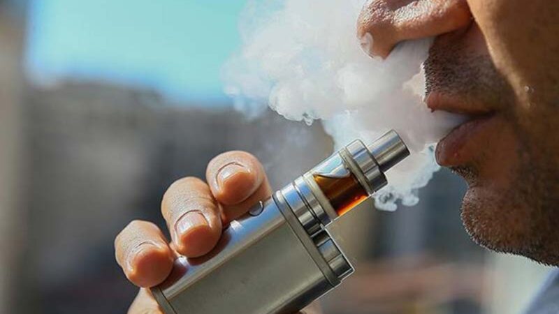 Elektronik Sigaralar Hakkında Sisli Gerçekler: Soluduğunuz Sadece Masum Bir “Su Buharı” mı?