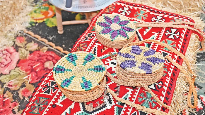 “Buğday Sapı Örücülüğü” ile yapılan cimem geleneğini yeniden canlandırılıyor