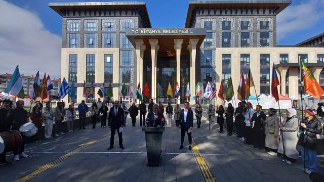 Kütahya’da uluslararası katılımlı “Yaratıcı Kültürel Endüstriler Zirvesi” başladı