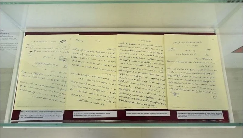 Kurtuluş Savaşı belgelerinin tıpkıbasımları Milli Mücadele ve Lozan Müzesi’ne getirildi