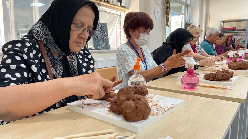 Diyarbakır’da 65 yaş üstü vatandaşlar için etkinlik yapıldı