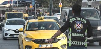 Eminönü’nde Taksilere Denetim: 8 Şoföre 5 Bin 33 Lira Cezası