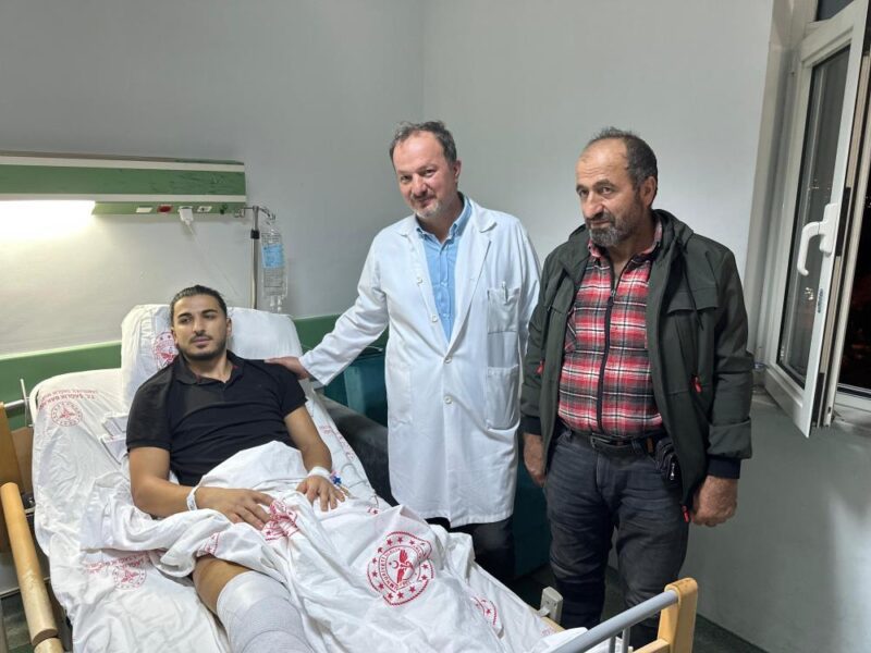 Türkiye’de bir ilk: 21 yaşındaki gence ‘menüsküs nakli’