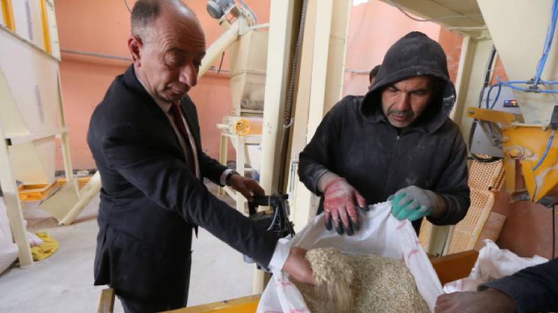 Kars’ta “yem ezme tesisi” çiftçilerin hizmetine sunuldu