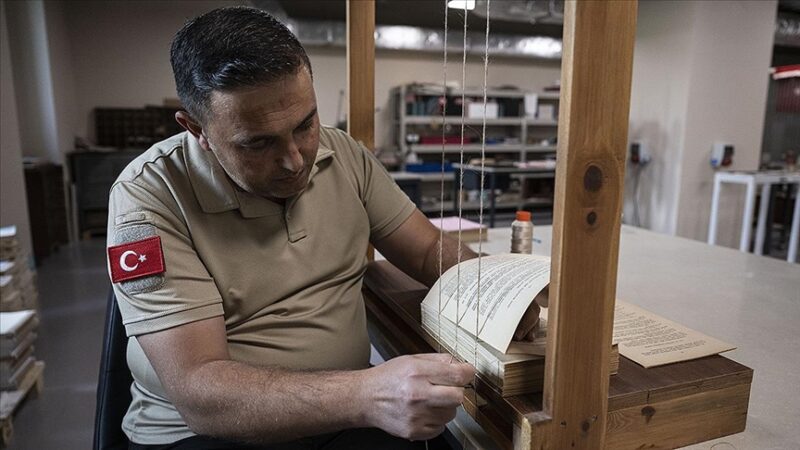 Zamana meydan okuyan eserler, Mücellithane’de onarılarak korunuyor