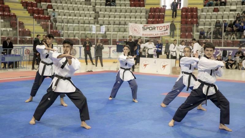 Türkiye Tekvando Poomsea Şampiyonası Erzurum’da başladı