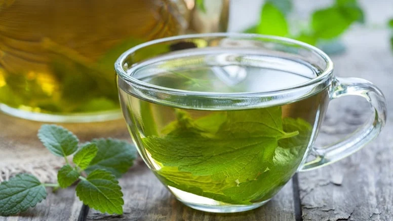 Melisa çayı, stres ve uykusuzluğa iyi geliyor