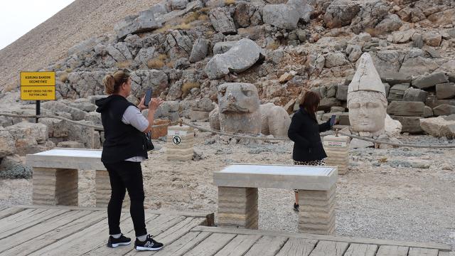 Nemrut Dağı’nı 62 bine yakın kişi ziyaret etti