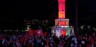 İzmir’deki tarihi saat kulesinde ‘Yüz Akıyla 100 Yıl’ dijital sergisi açıldı