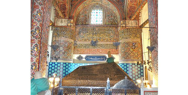 Hz. Mevlâna Eserleriyle Hikmetin Özünü Bizim Kültürümüze Kazandırdı(Özel Haber)