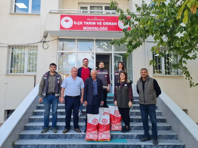 Vize İlçesinde Yüzde 75 Hibe Destekli Kanola Tohumu Dağıtıldı