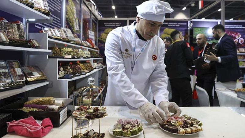 9. Dünya Helal Zirvesi ve 10. İİT Helal Expo Fuarı başladı