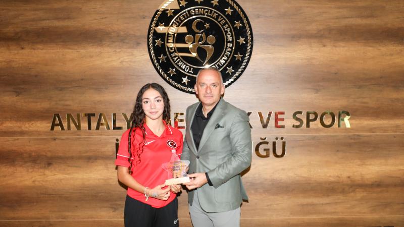 Milli triatlet Selinay Tuğçe Kır’ın öncelikli hedefi olimpiyat kotası alabilmek