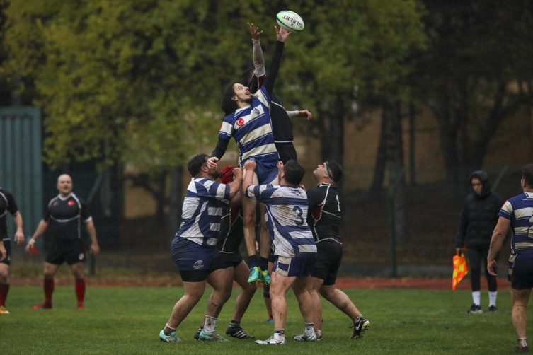 15’li Ragbi Ligi’nde ODTÜ SK şampiyon oldu