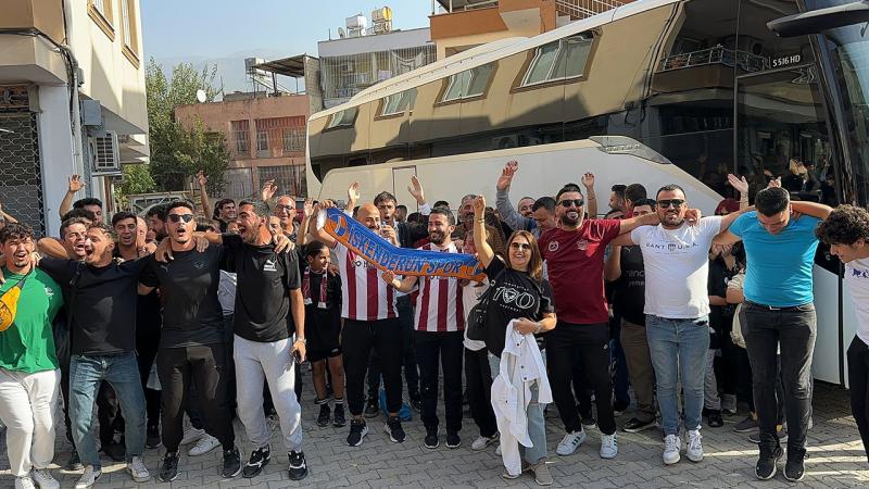 Hataysporlu taraftarlar maçlarının Hatay’da oynanmasını istiyor