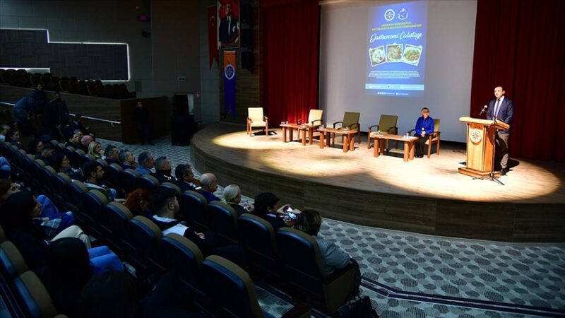 Ardahan ile Gürcistan’ın unutulmaya yüz tutmuş yemekleri çalıştayda ele alındı