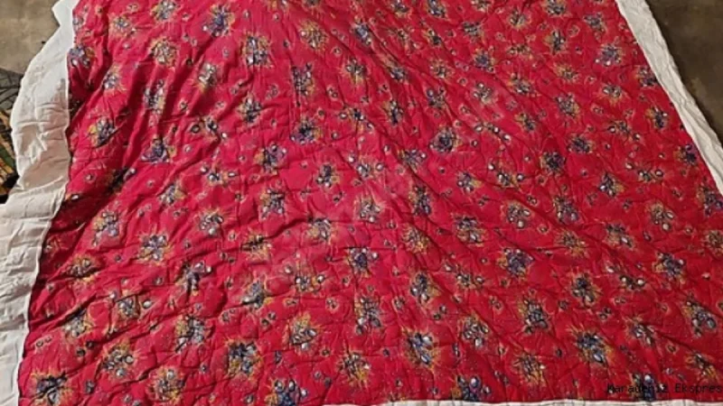 Uyku problemi çekenlerin derdine deva..Eski ağır yün yorganlar