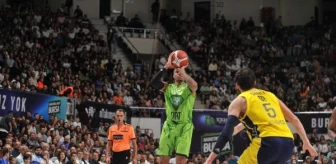 TOFAŞ, Fenerbahçe Beko’ya 95-86 mağlup oldu