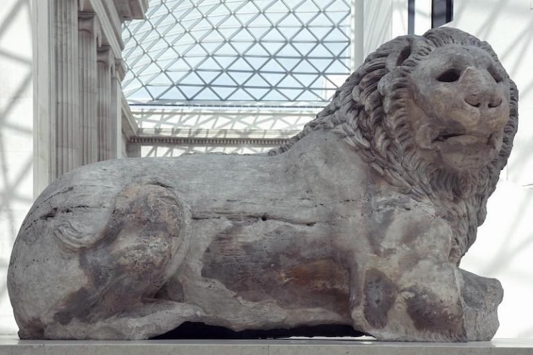 Knidos Aslanı Nedir?