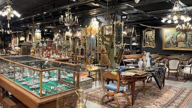 Yüzlerce kıymetli eser müzayedeye çıkıyor