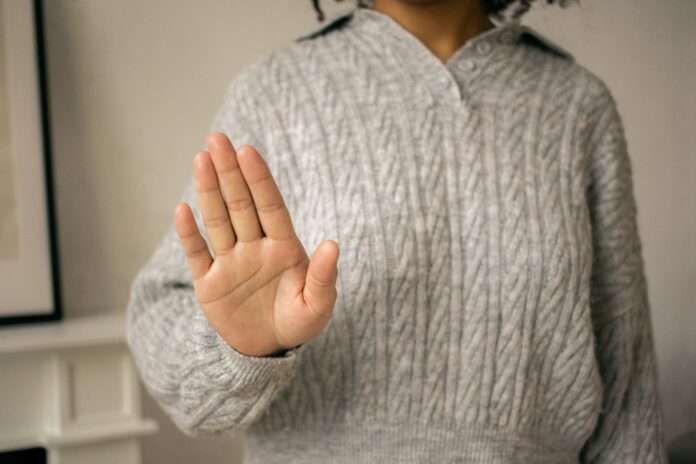 Davetleri Geri Çevirmek Zannettiğiniz Kadar Kötü Bir Şey Olmayabilir